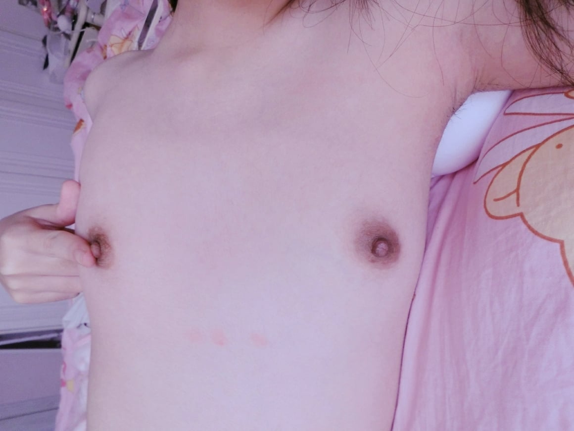 工口小妖精 - Very cute loli girl small body small pussy small tits